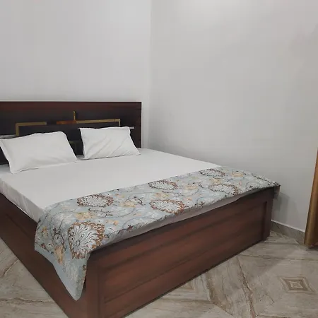 Abhya Home Stay Ayodhya Exterior photo