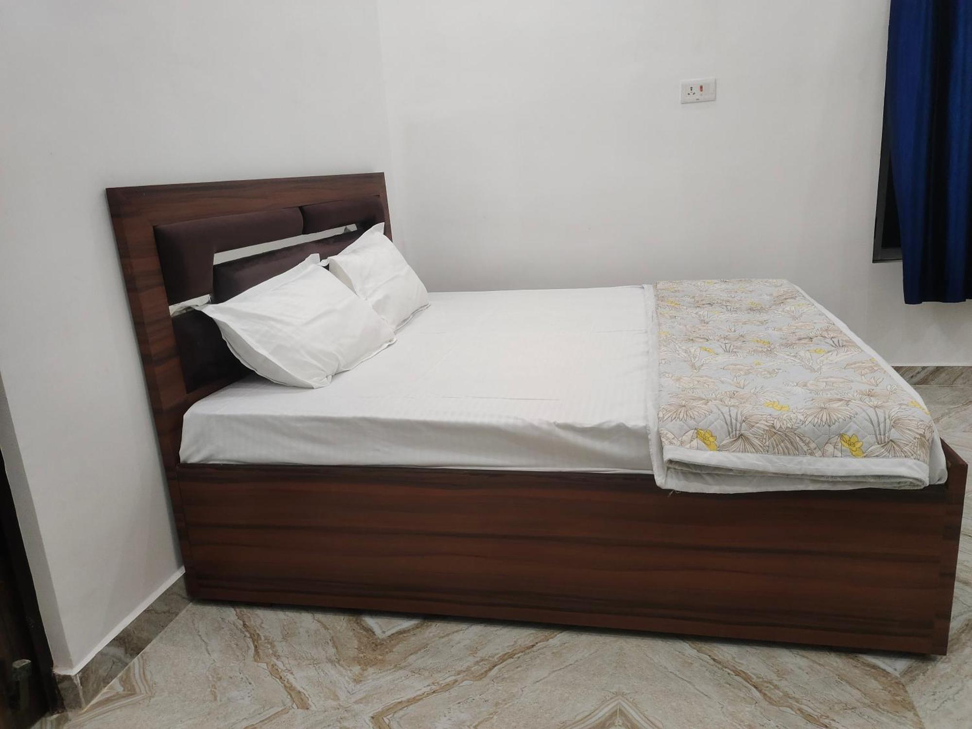 Abhya Homestay